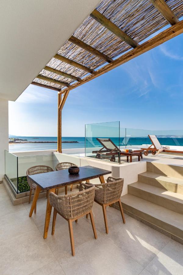Wave, An Idyllic Seafront Suite By Nirousuites Kokkini Hani Kültér fotó